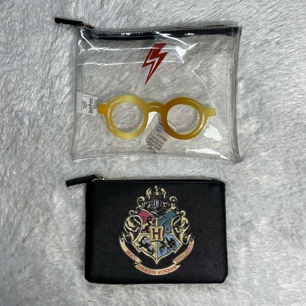 HARRY POTTER Hogwarts Pencil Case Zippered Wristlet Pouch Clutch Set of 2